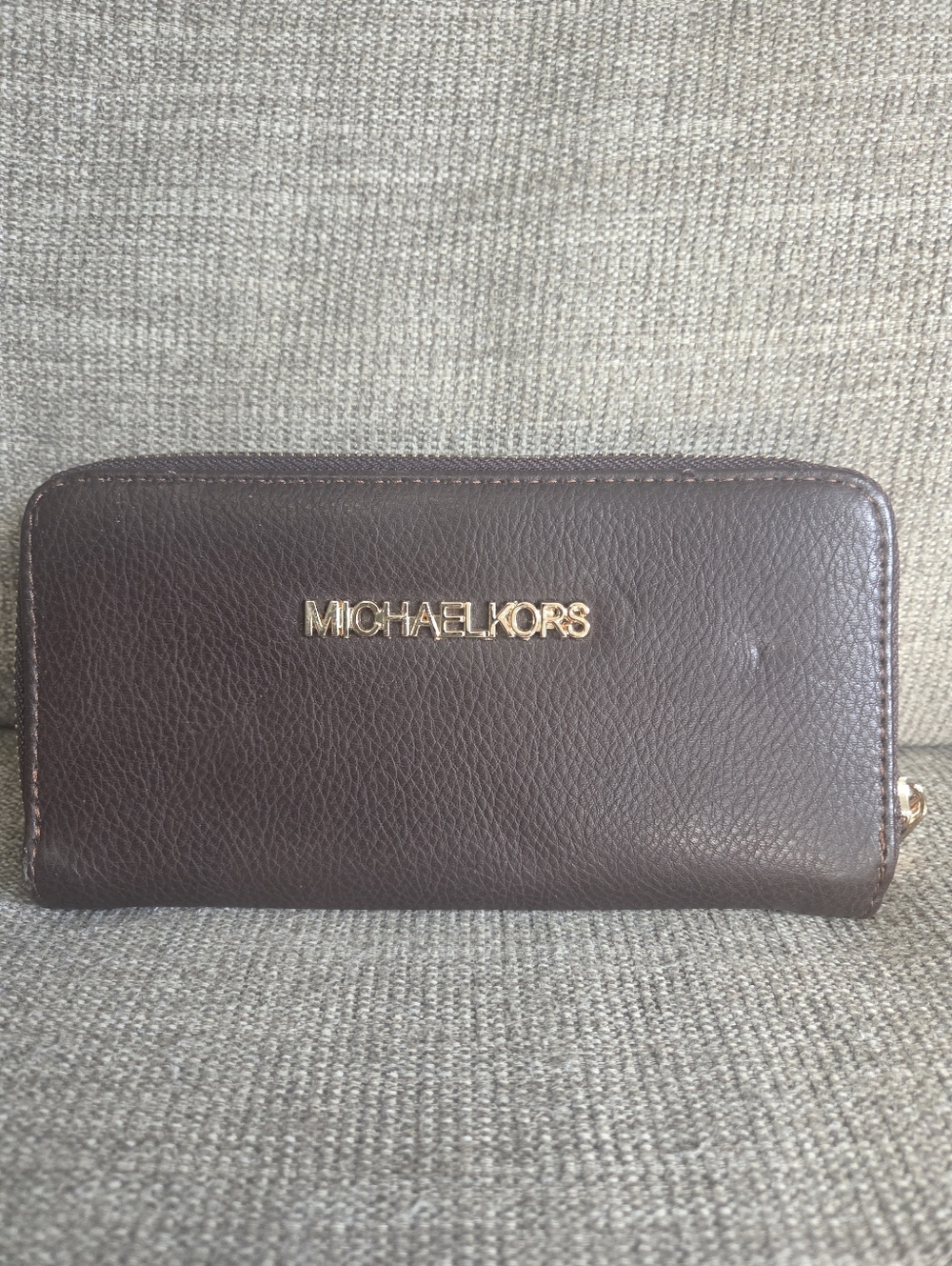 Michael Kors Jet Set Travel Continental wallet.